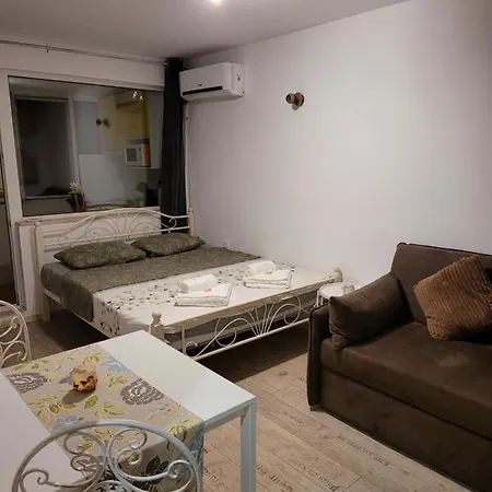 Apartment Danaya's